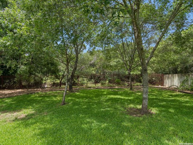7730 Moss Brook, San Antonio, TX 78255
