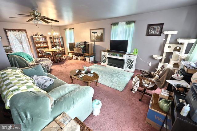 1310 BIGLERVILLE RD, Gettysburg, PA 17325