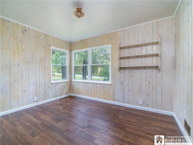 1649 Manchester Road, Kiantone, NY 14701