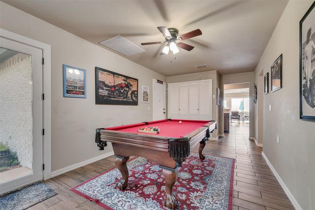 1819 W Belt Line Road, Cedar Hill, TX 75104