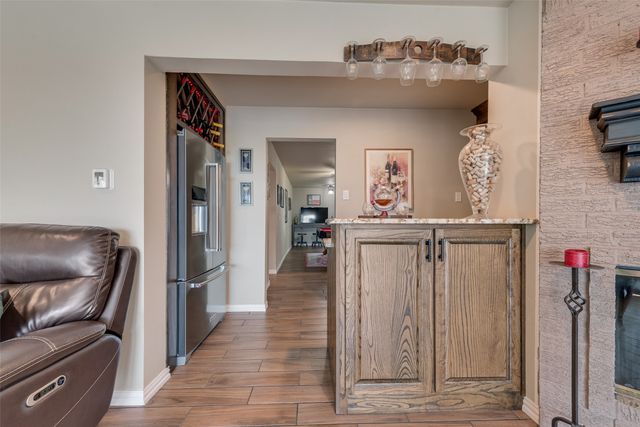 1819 W Belt Line Road, Cedar Hill, TX 75104
