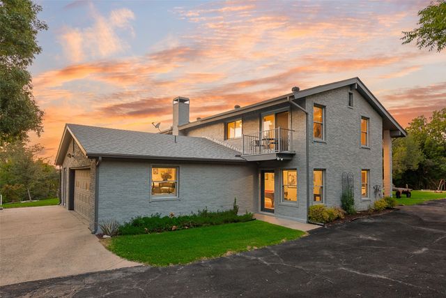 1819 W Belt Line Road, Cedar Hill, TX 75104