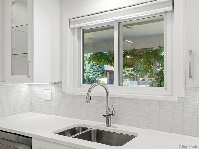 6022 Nelson St, Arvada, CO 80004