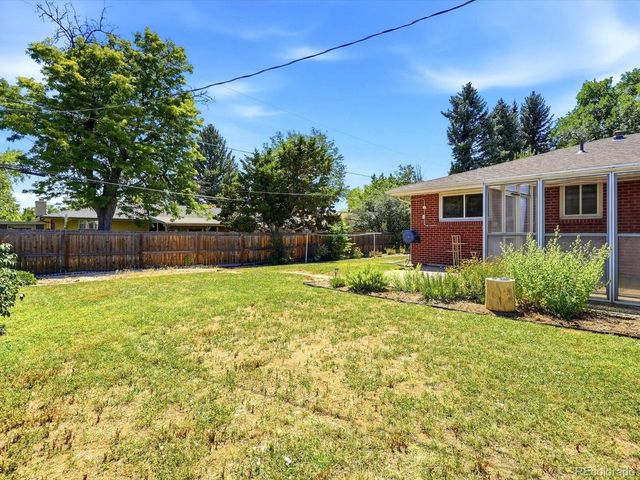 6022 Nelson St, Arvada, CO 80004