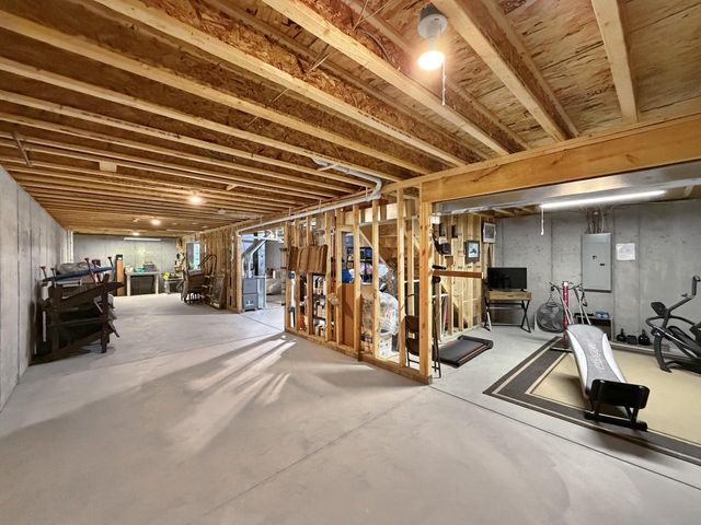 90 Mcdermott COURT, Random Lake, WI 53075