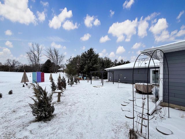 90 Mcdermott COURT, Random Lake, WI 53075