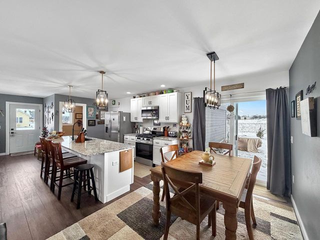 90 Mcdermott COURT, Random Lake, WI 53075