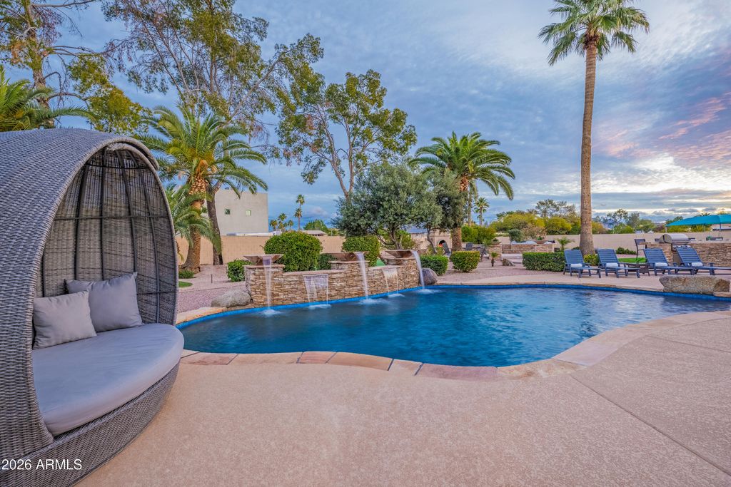 6932 E PRESIDIO Road, Scottsdale, AZ 85254