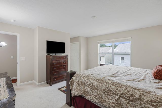 6042 Carlatun Street, Westerville, OH 43081