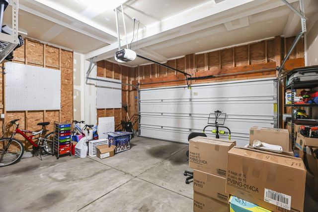 6042 Carlatun Street, Westerville, OH 43081