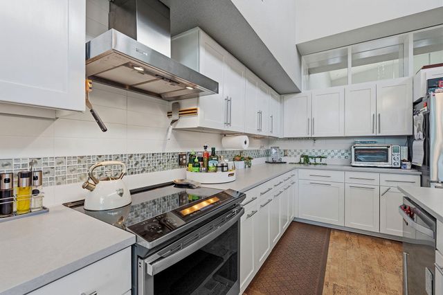 1600 Barton Springs RD 5406, Austin, TX 78704