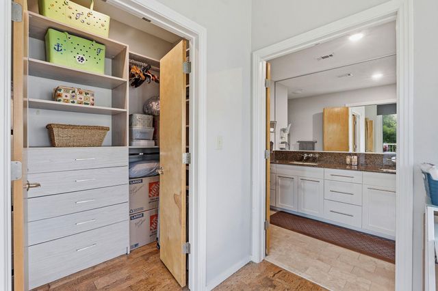 1600 Barton Springs RD 5406, Austin, TX 78704