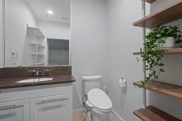 1600 Barton Springs RD 5406, Austin, TX 78704