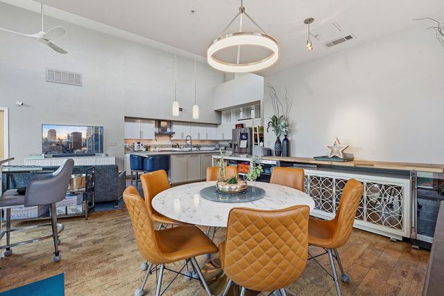 1600 Barton Springs RD 5406, Austin, TX 78704