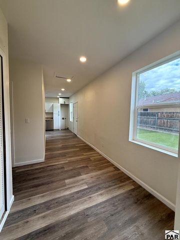 1537 Cypress St, Pueblo, CO 81004