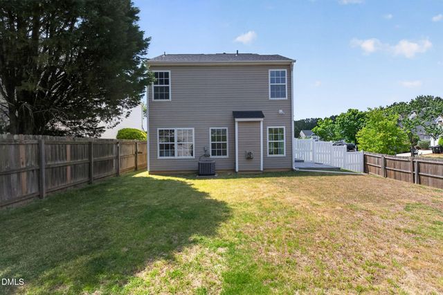 220 Danesway Drive, Holly Springs, NC 27540