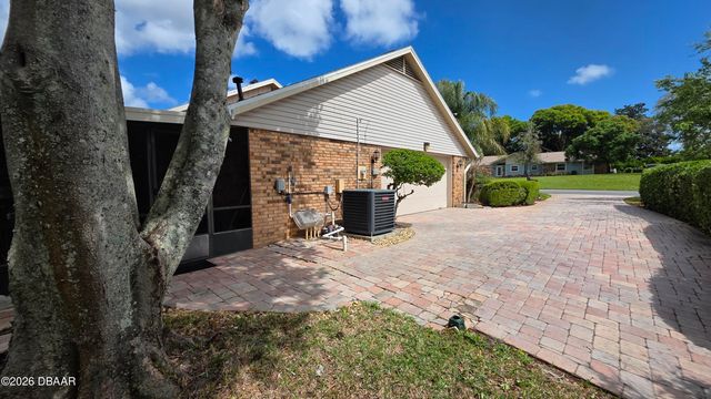 1024 Club House Boulevard, New Smyrna Beach, FL 32168