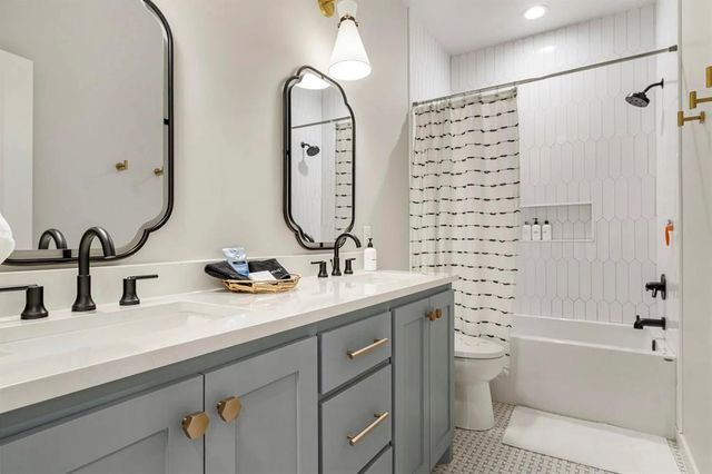 43 Ramble Along Road, Carlton Landing, OK 74432