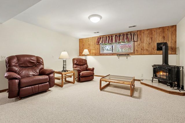 7056 Brooklyn Avenue Se, Gaines Twp, MI 49508