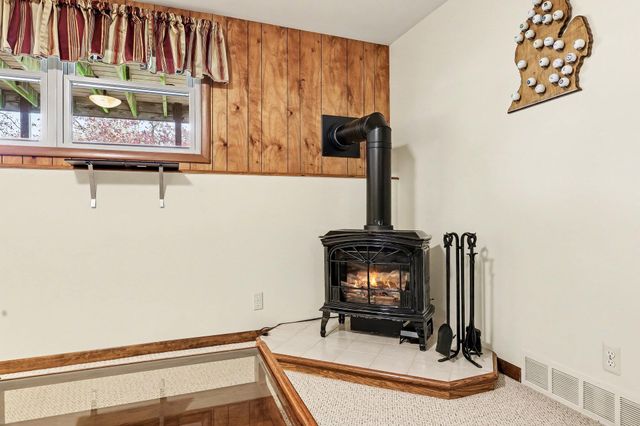 7056 Brooklyn Avenue Se, Gaines Twp, MI 49508