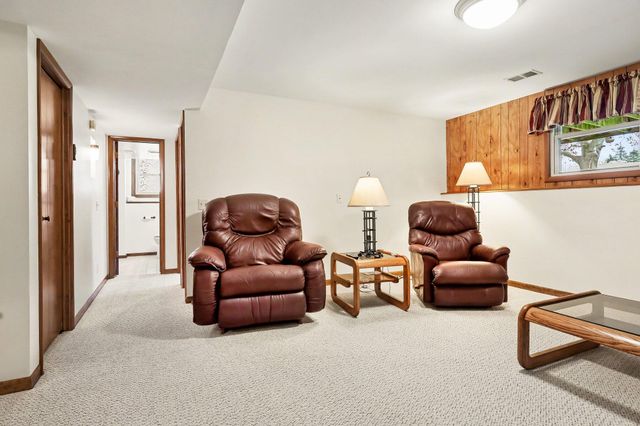 7056 Brooklyn Avenue Se, Gaines Twp, MI 49508