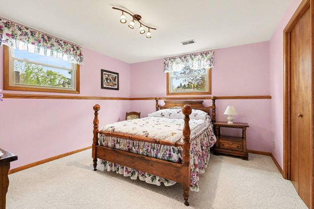 7056 Brooklyn Avenue Se, Gaines Twp, MI 49508