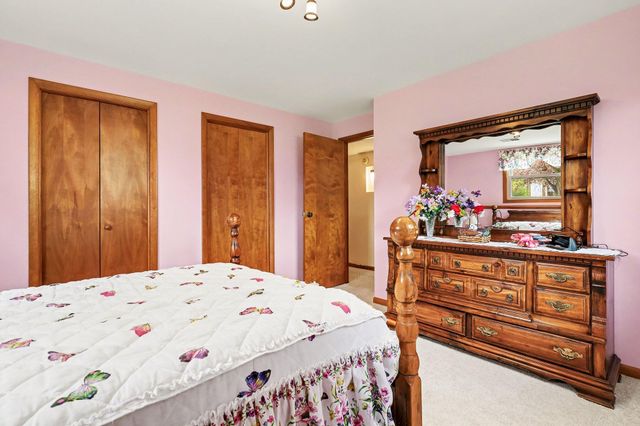 7056 Brooklyn Avenue Se, Gaines Twp, MI 49508
