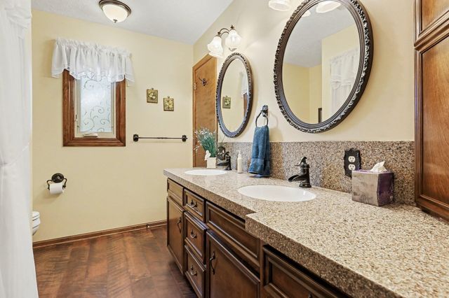 7056 Brooklyn Avenue Se, Gaines Twp, MI 49508