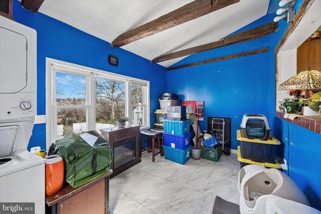 10 CHERRY ST, Willow Grove, PA 19090