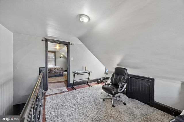 10 CHERRY ST, Willow Grove, PA 19090