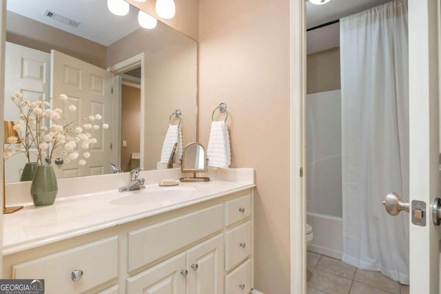 1263 Frey Lake Court NW, Kennesaw, GA 30144