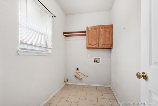 4113 W Canton Street, Broken Arrow, OK 74012