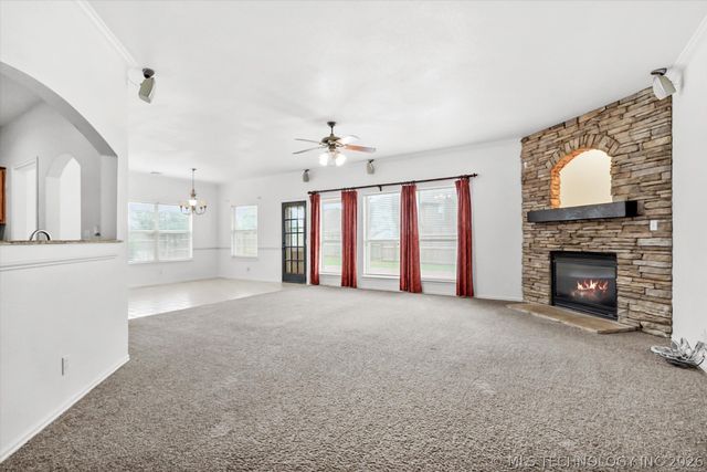 4113 W Canton Street, Broken Arrow, OK 74012