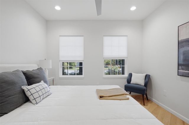 206 E 43rd ST, Austin, TX 78751