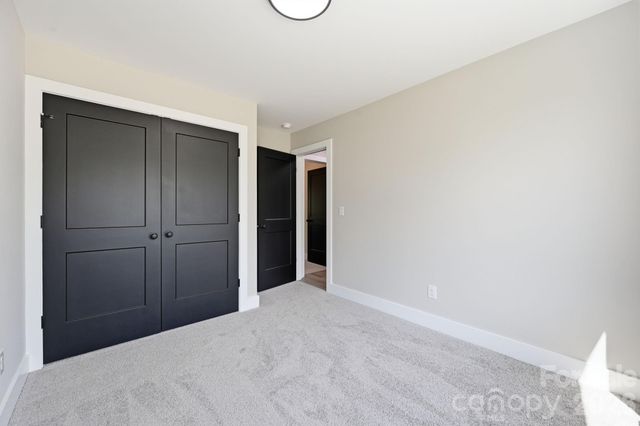 9215 Edinburg Avenue, Huntersville, NC 28078