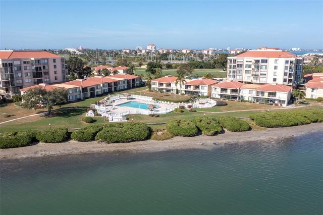 6104 PALMA DEL MAR BOULEVARD S 405, St Petersburg, FL 33715