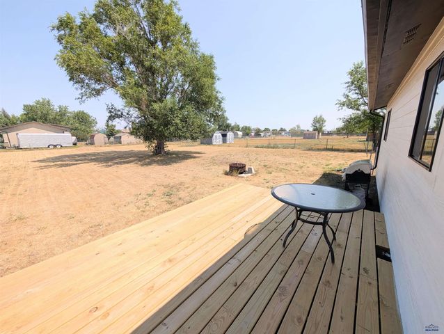 502 FALCON DR, Box Elder, SD 57719