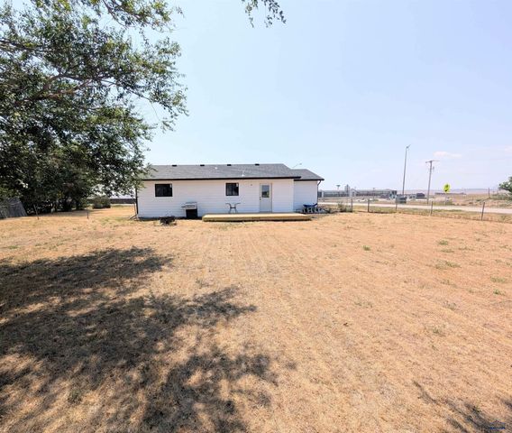 502 FALCON DR, Box Elder, SD 57719