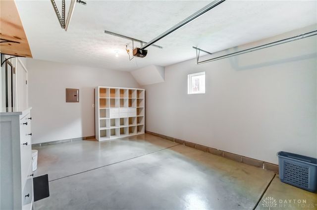 233 Brickstone Court, Dayton, OH 45402