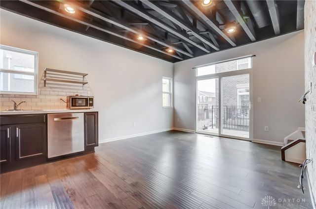 233 Brickstone Court, Dayton, OH 45402