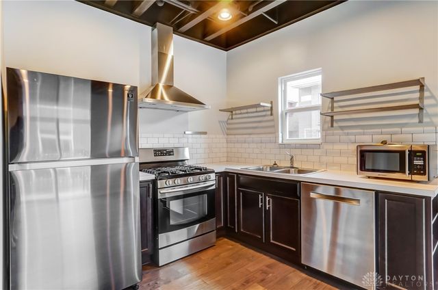 233 Brickstone Court, Dayton, OH 45402