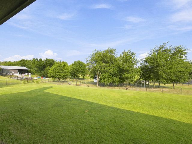 1095 Pioneer Crossing, Weatherford, TX 76088