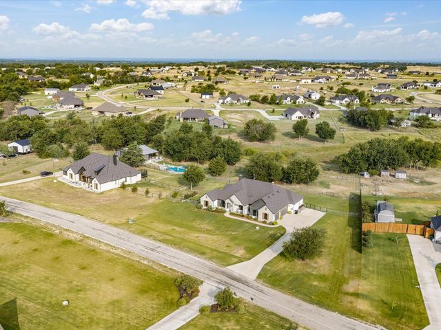 1095 Pioneer Crossing, Weatherford, TX 76088