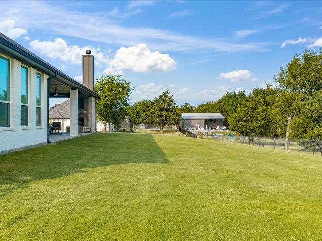 1095 Pioneer Crossing, Weatherford, TX 76088