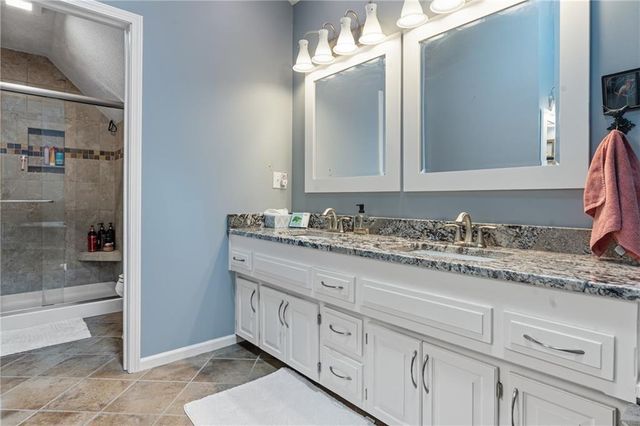 6321 NW 78 Street, Kansas City, MO 64151
