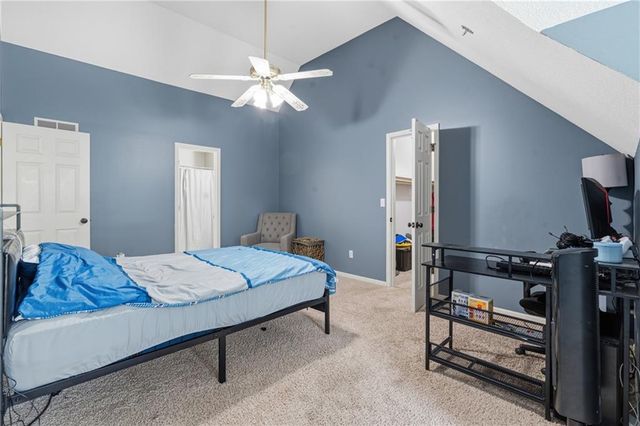 6321 NW 78 Street, Kansas City, MO 64151