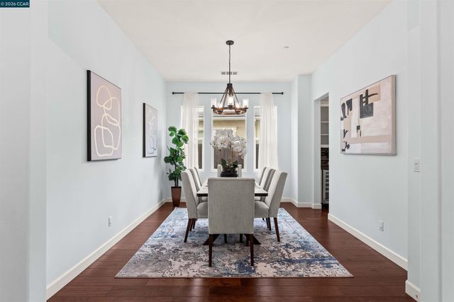 242 Prairie Way, Livermore, CA 94550