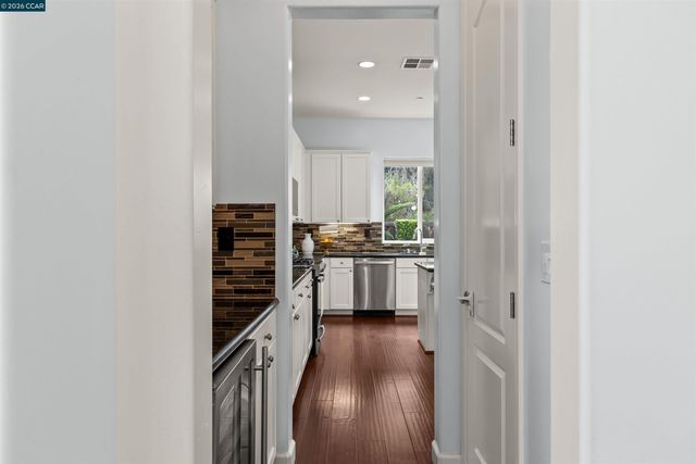 242 Prairie Way, Livermore, CA 94550