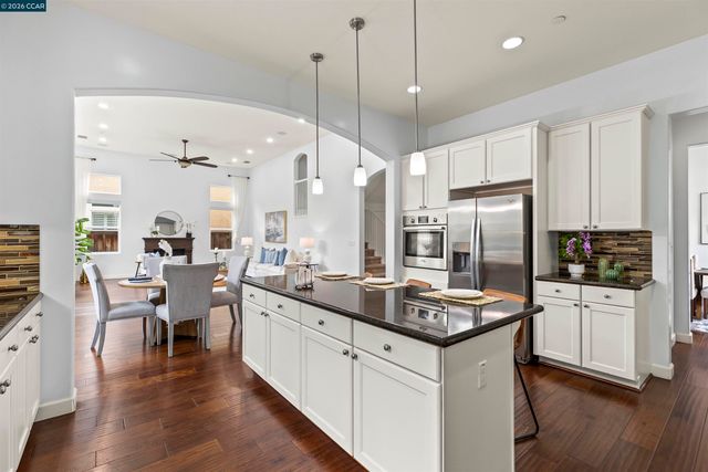242 Prairie Way, Livermore, CA 94550