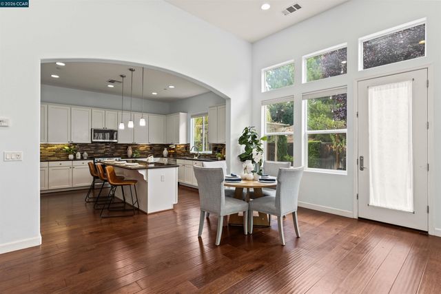 242 Prairie Way, Livermore, CA 94550